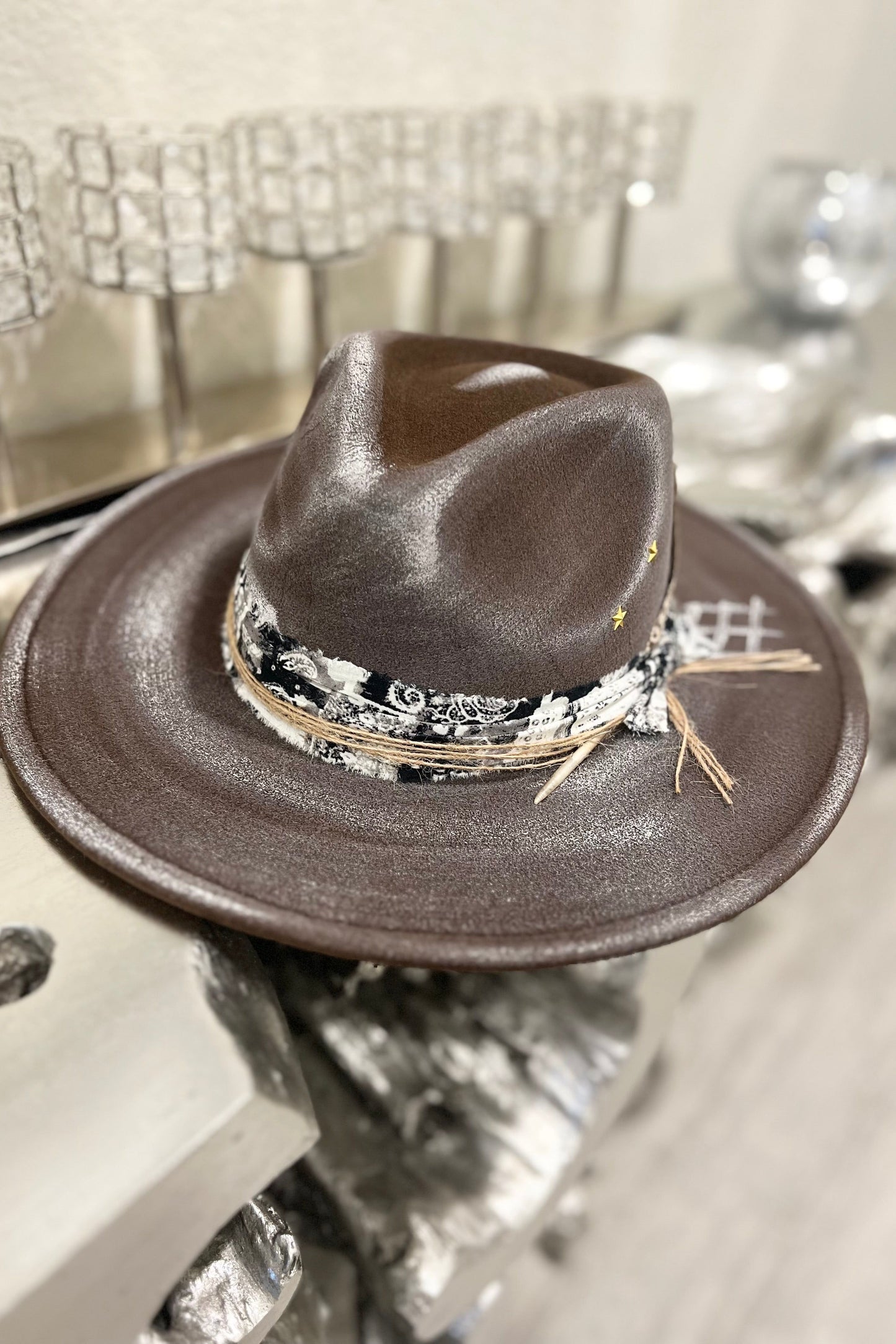 Painted Outlaw Unisex Hat