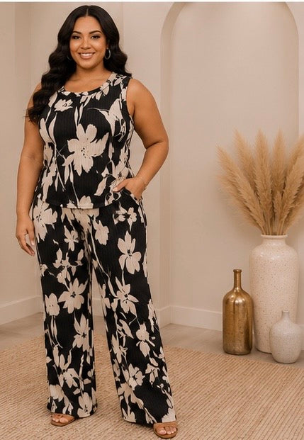 Lost In The Garden: Plus Size Two-Piece Pants Set