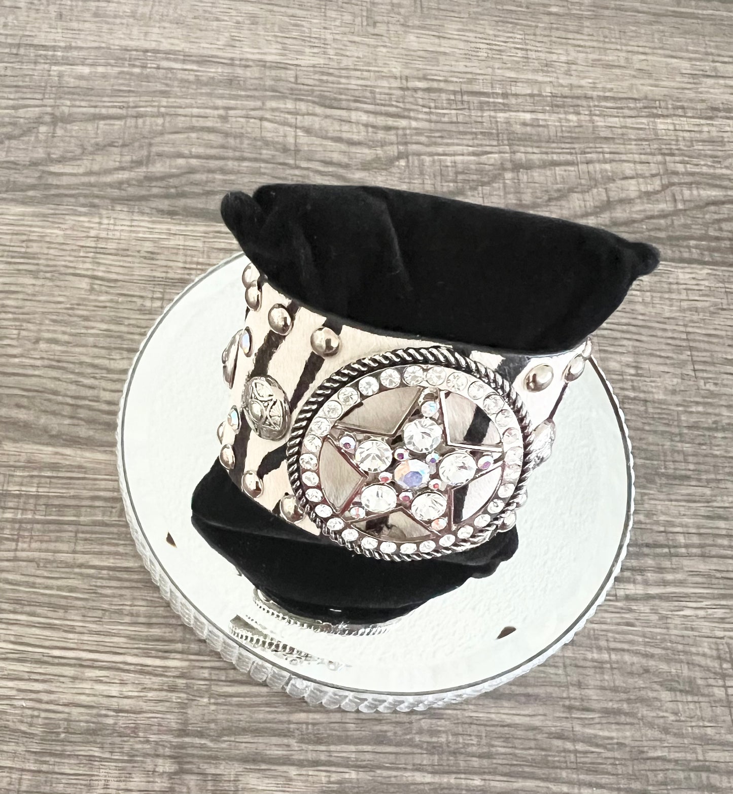 Zebra Print Star & Rhinestone Bracelet