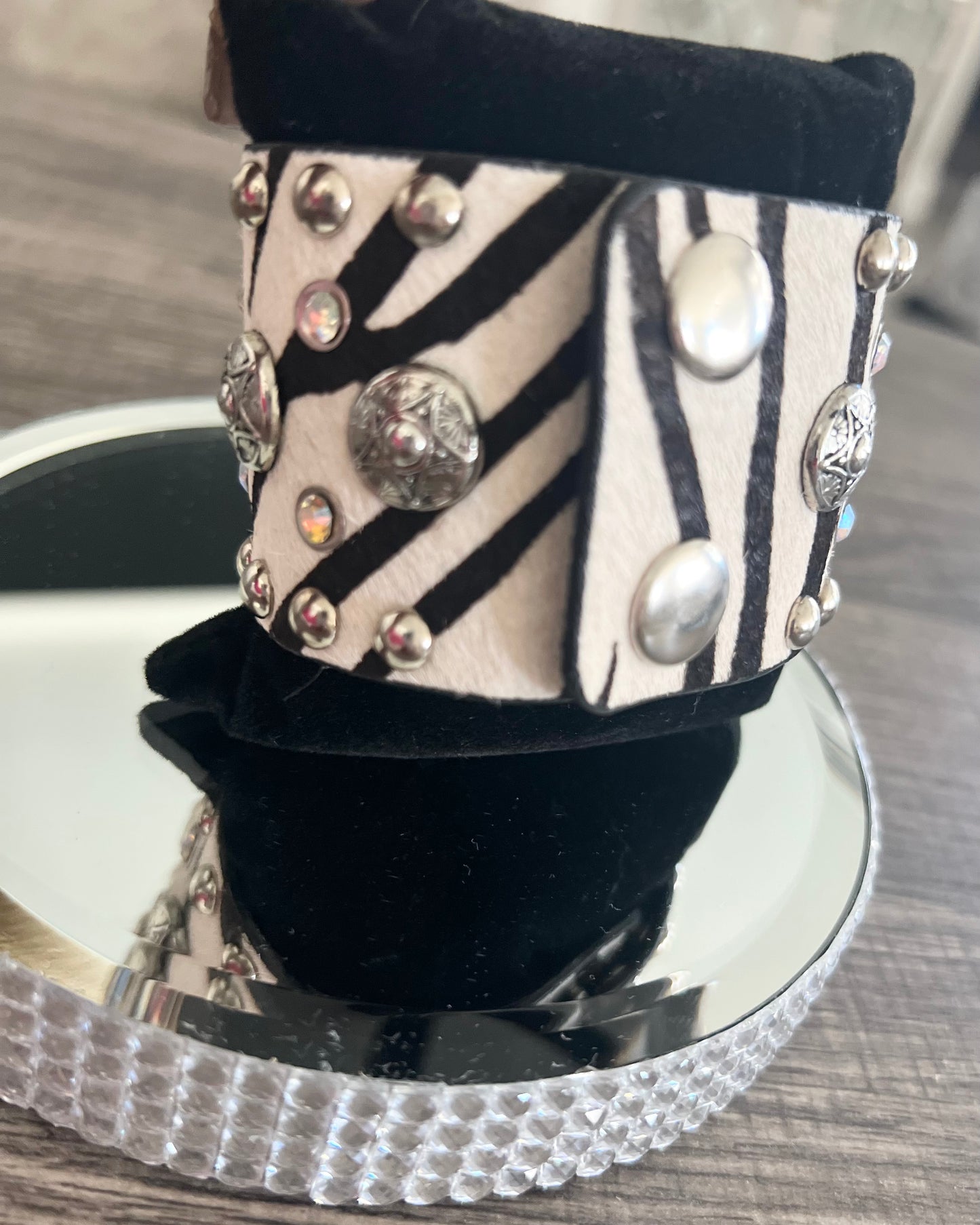 Zebra Print Star & Rhinestone Bracelet