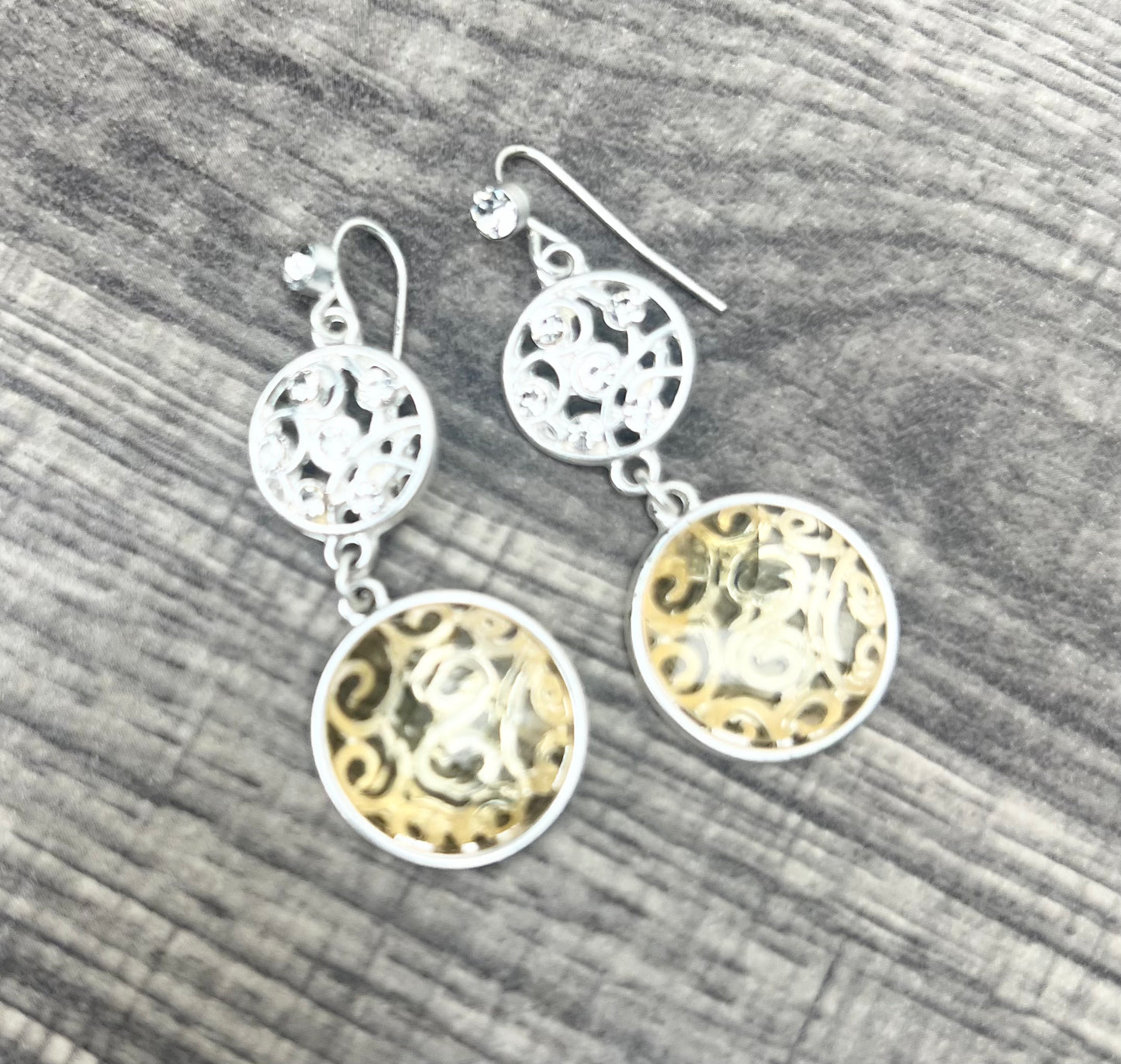Dainty Diva Earrings