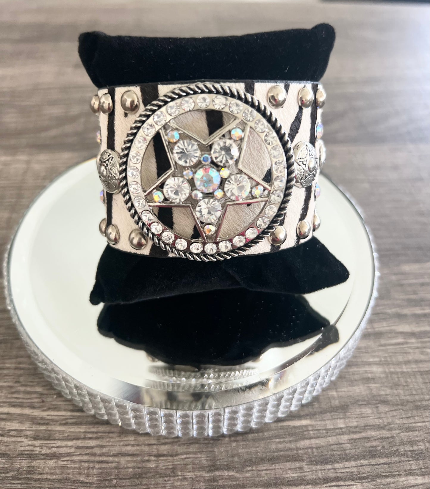 Zebra Print Star & Rhinestone Bracelet