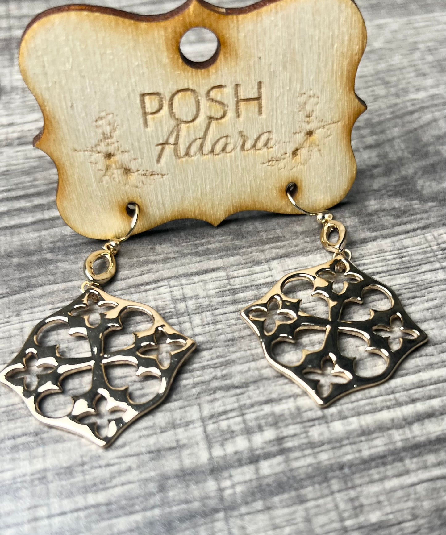 A GOLDEN MAZE EARRINGS