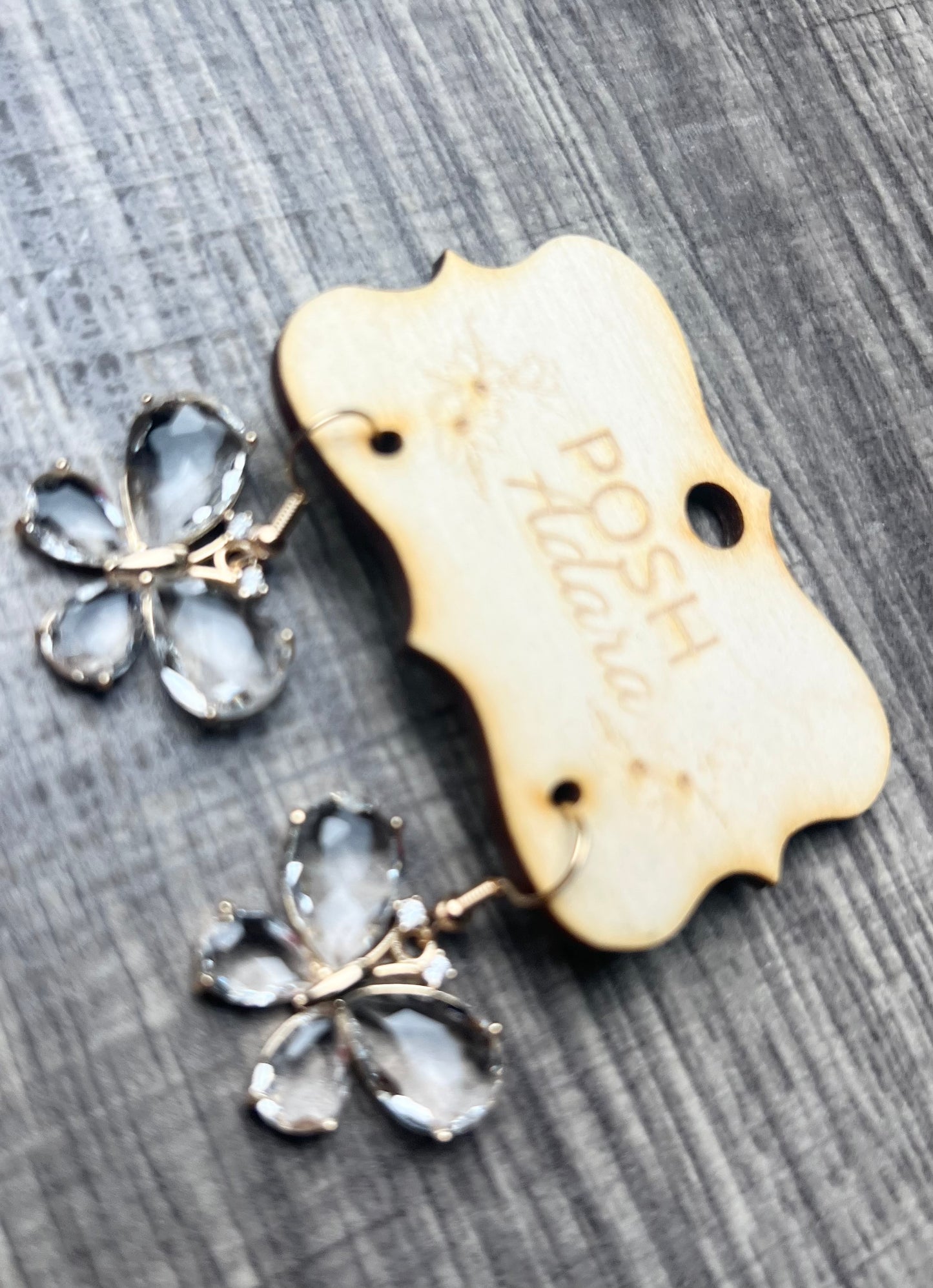 CLEAR BUTTERFLY EARRINGS