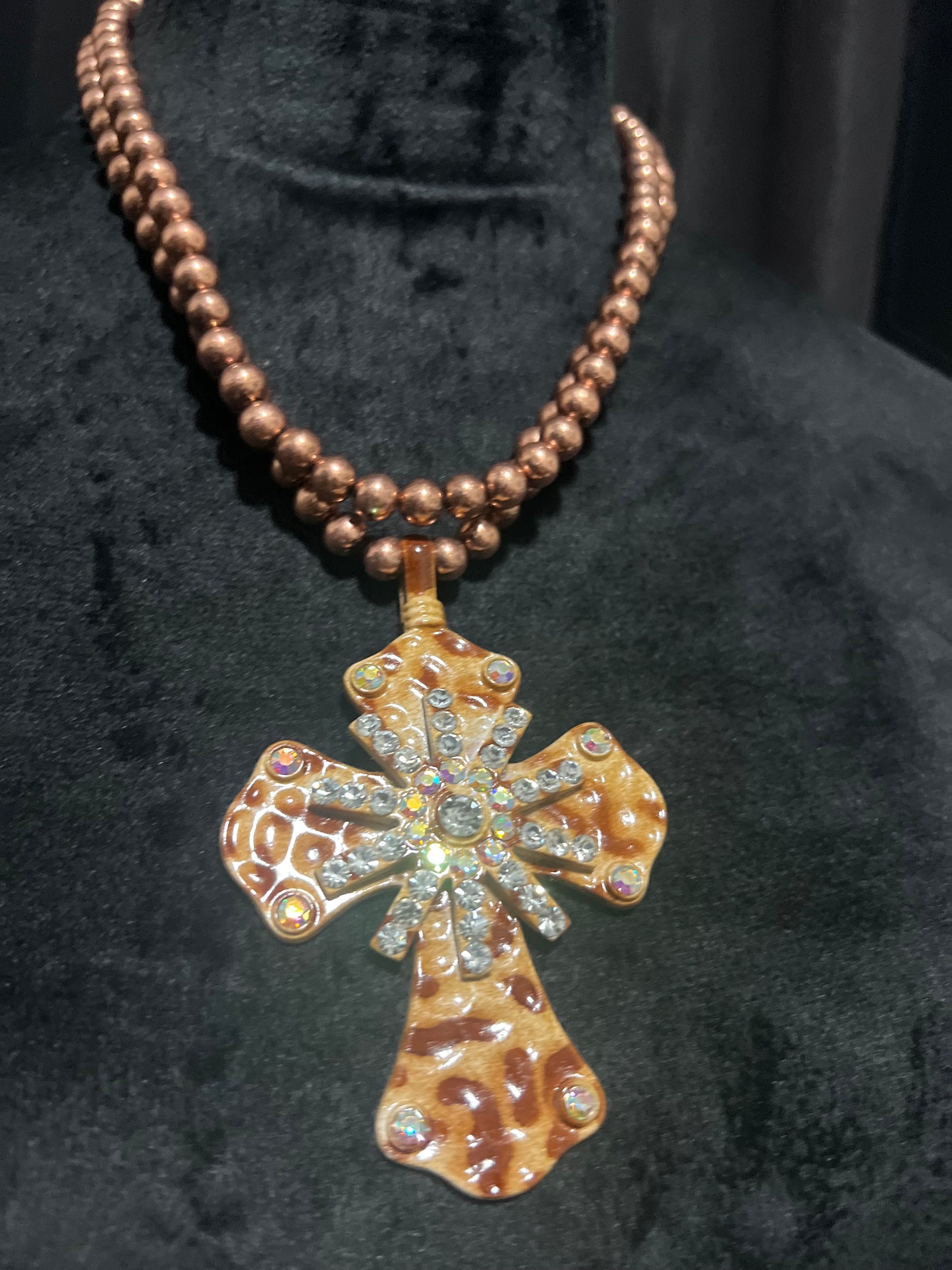 ANIMAL PRINT CROSS NECKLACE-BOX