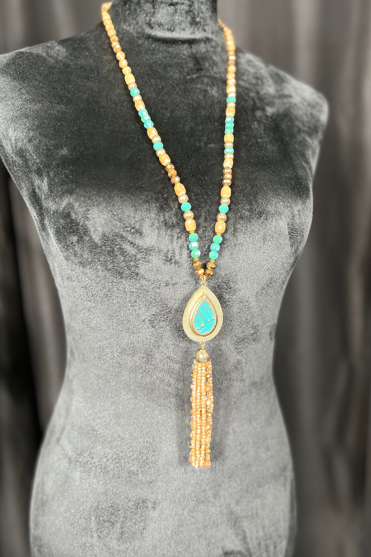 Necklace Teal long w/gold/bling