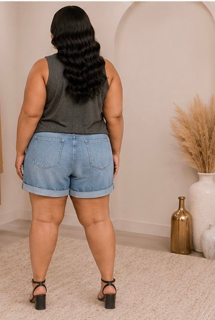 Denim Bermuda: Plus Size Shorts