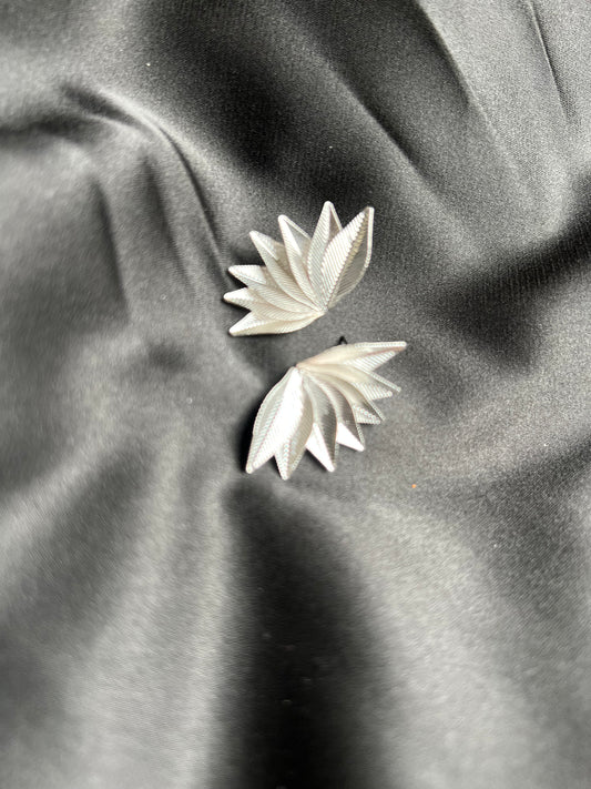 Silver Fans Fashion Earrings