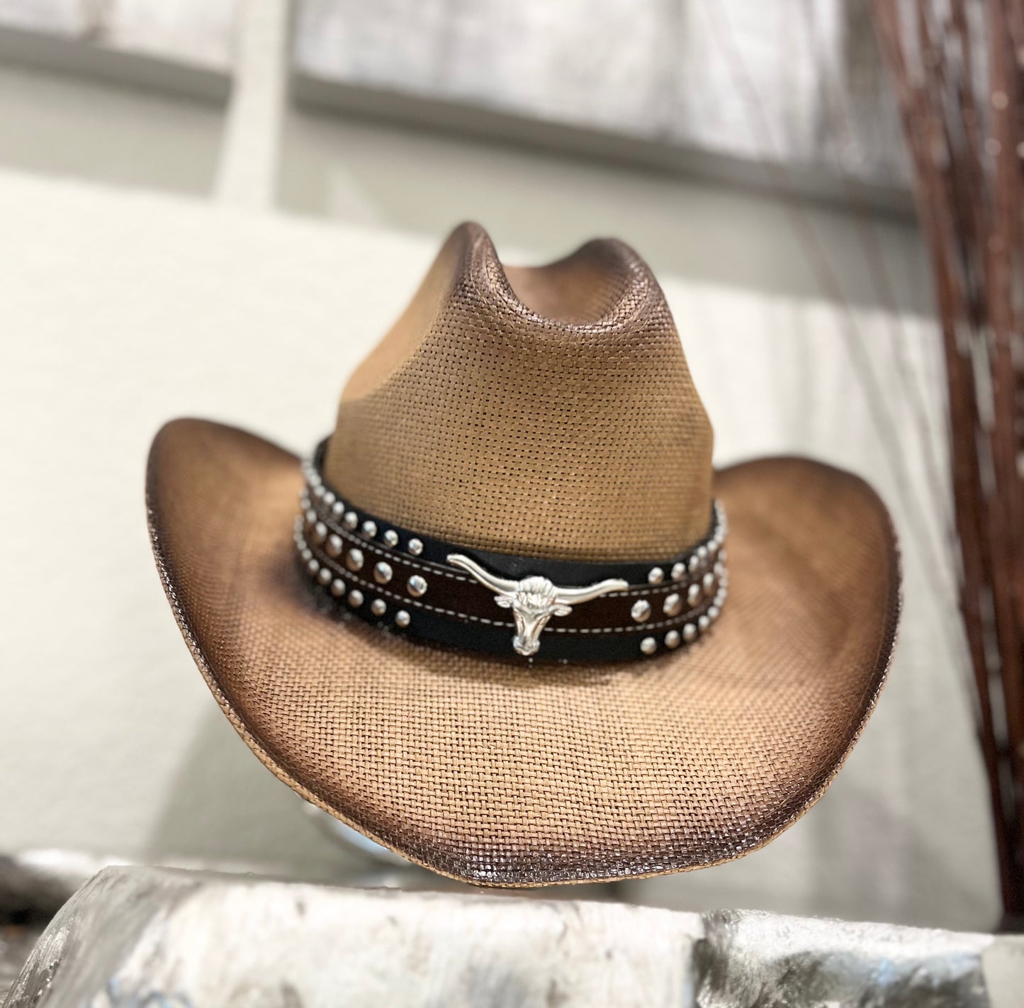 Two-Tone Straw Hat w/Band