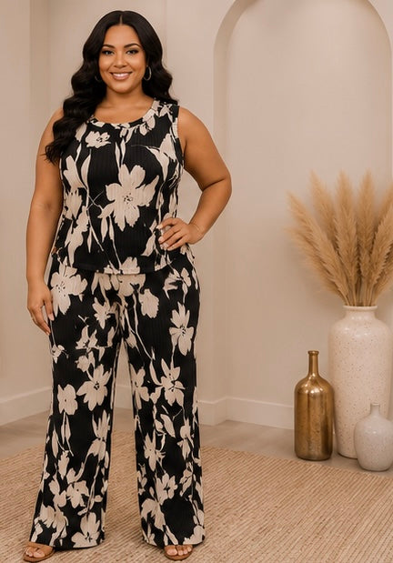 Lost In The Garden:  Plus Size Two-Piece Pants Set
