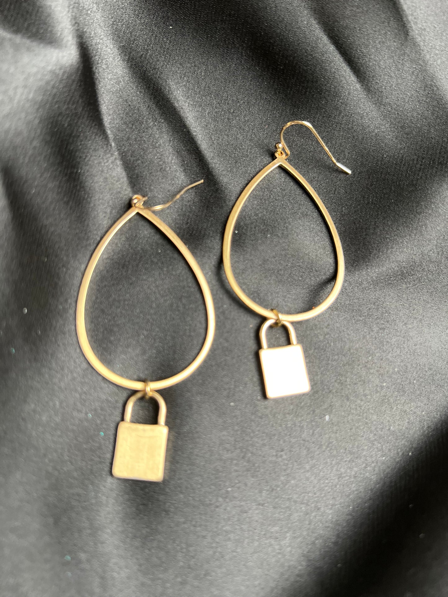 Locked & Looped Gold Fashion Earrings