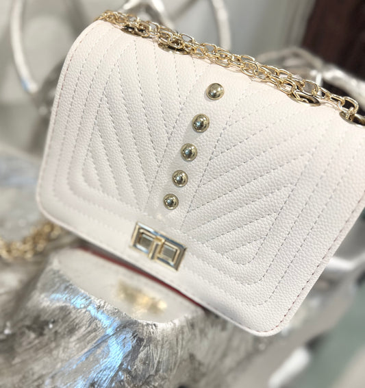 Chardonnay & Chains Purse