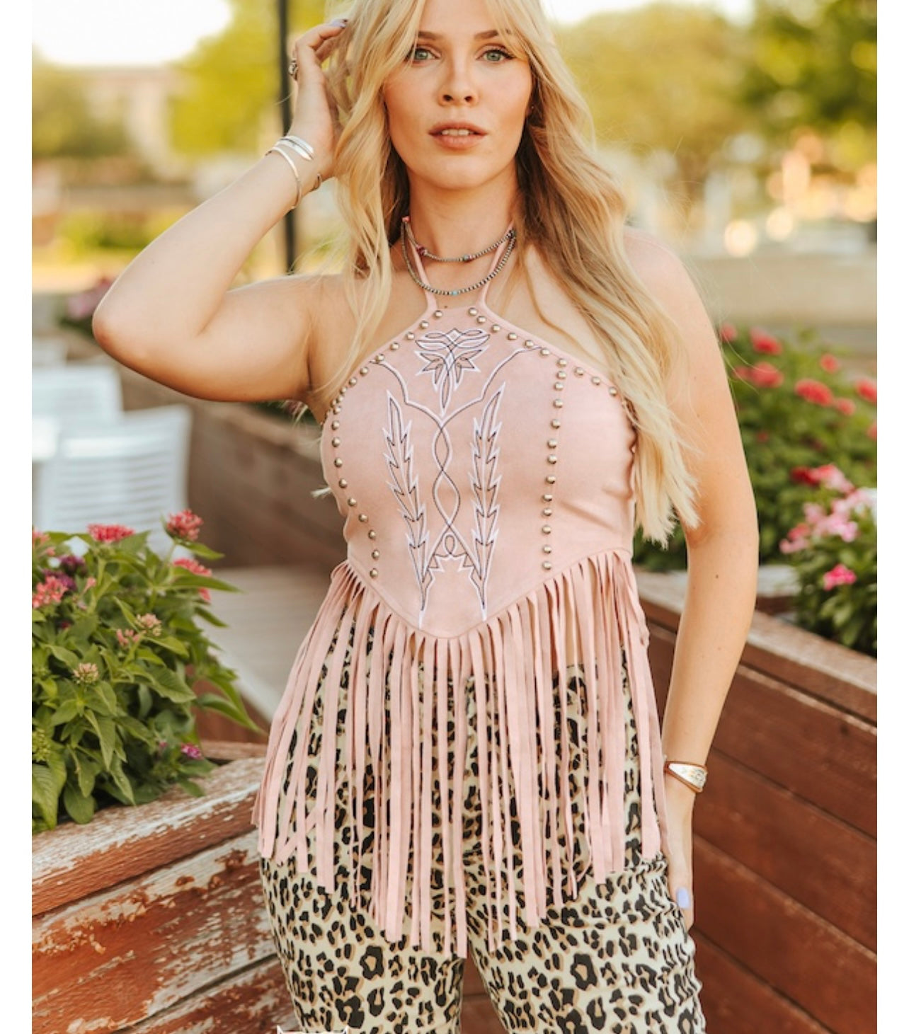 Pretty Cowgirl Halter Studded Too