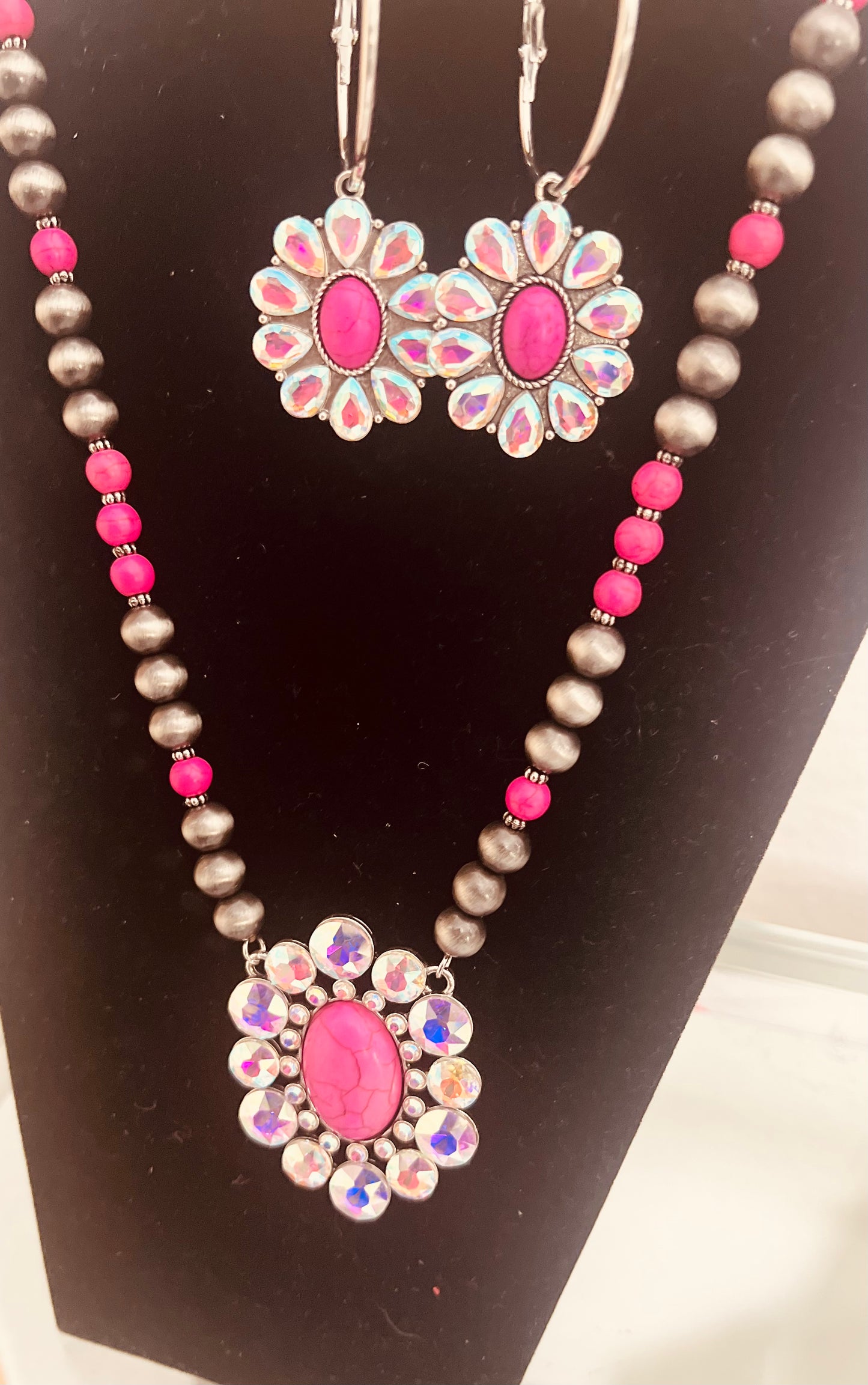 Statement Piece Necklace Sets