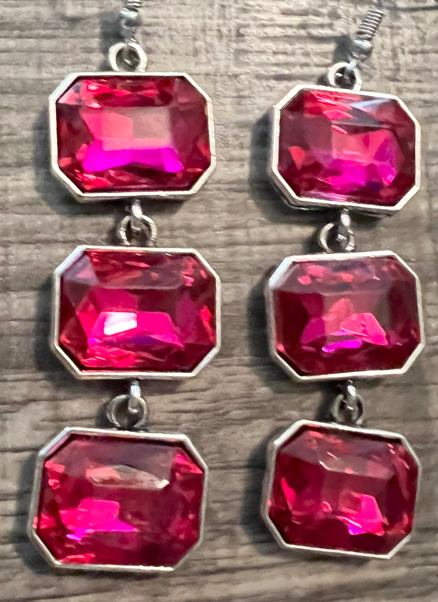 HOT PINK GEM TRIO EARRINGS