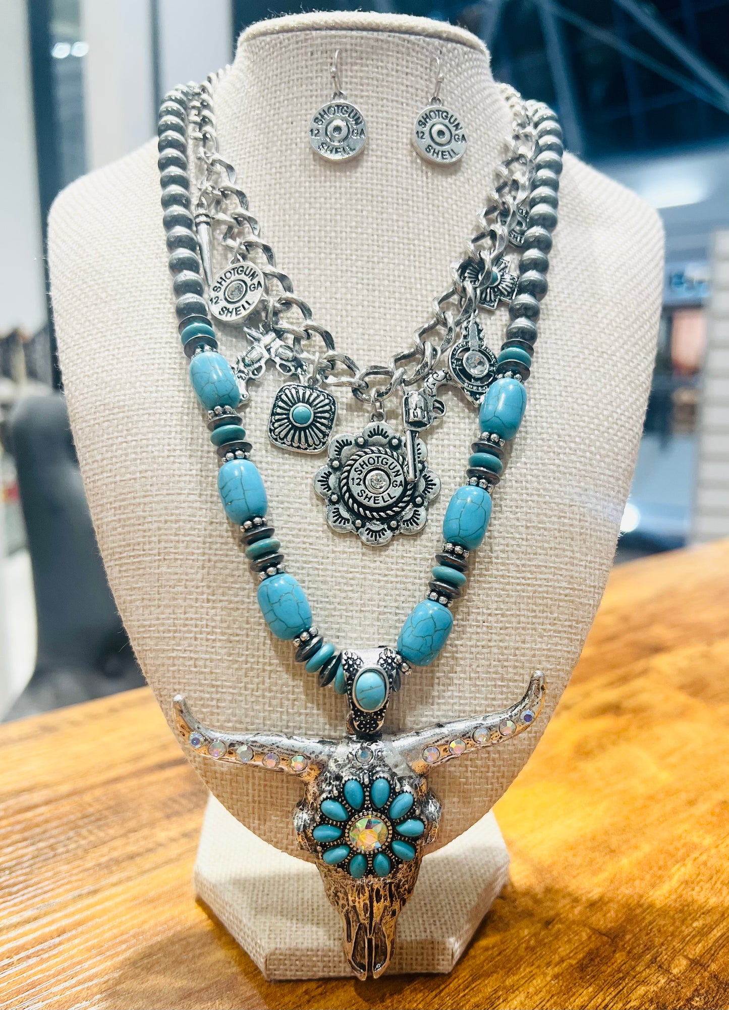 Western Chic Fashion Necklace Sets