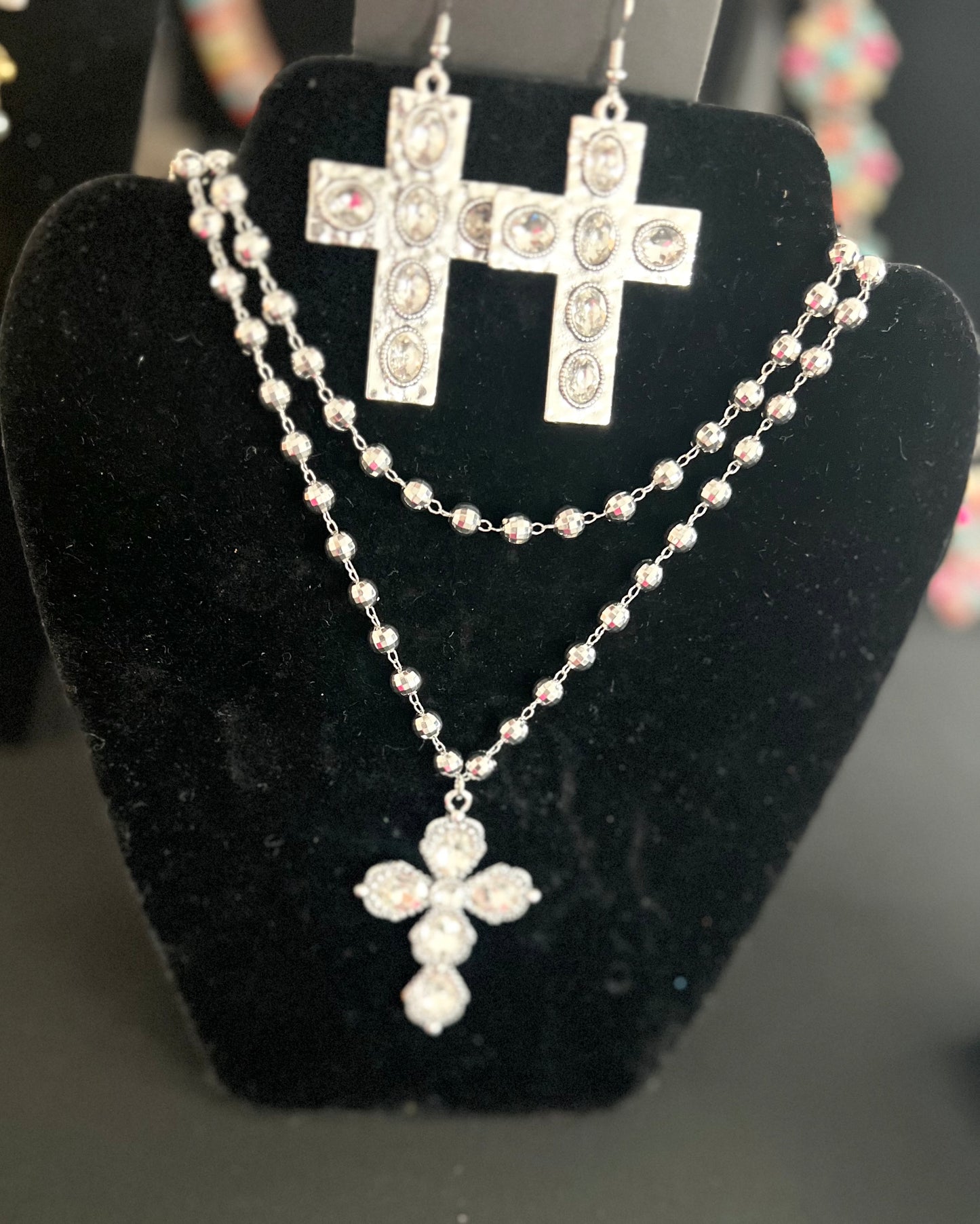 Glitz & Glam Fashion Necklace Collection