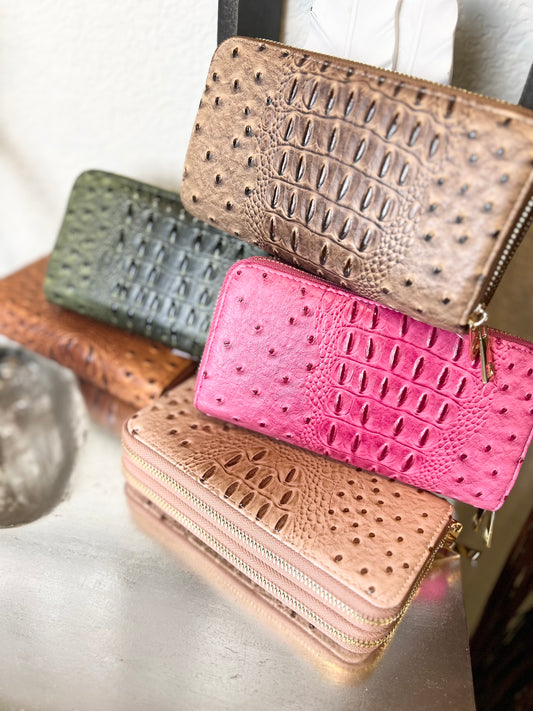 CROC PRINT DOUBLE ZIPPER WRISTLET WALLET