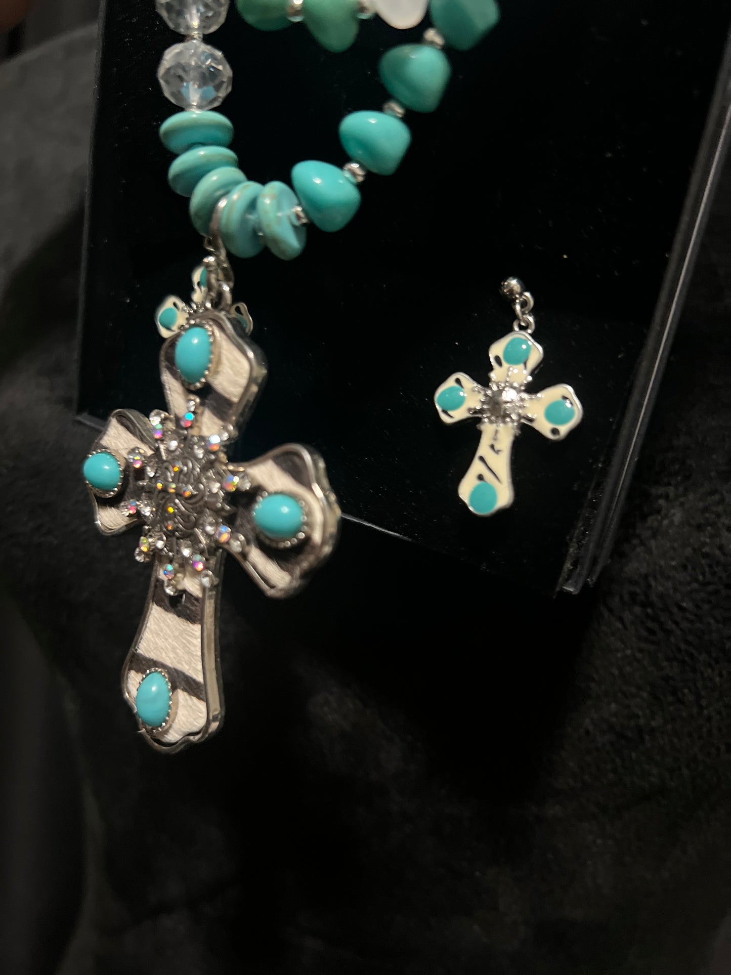 TURQUOISE & CROSS NECKLACE SET
