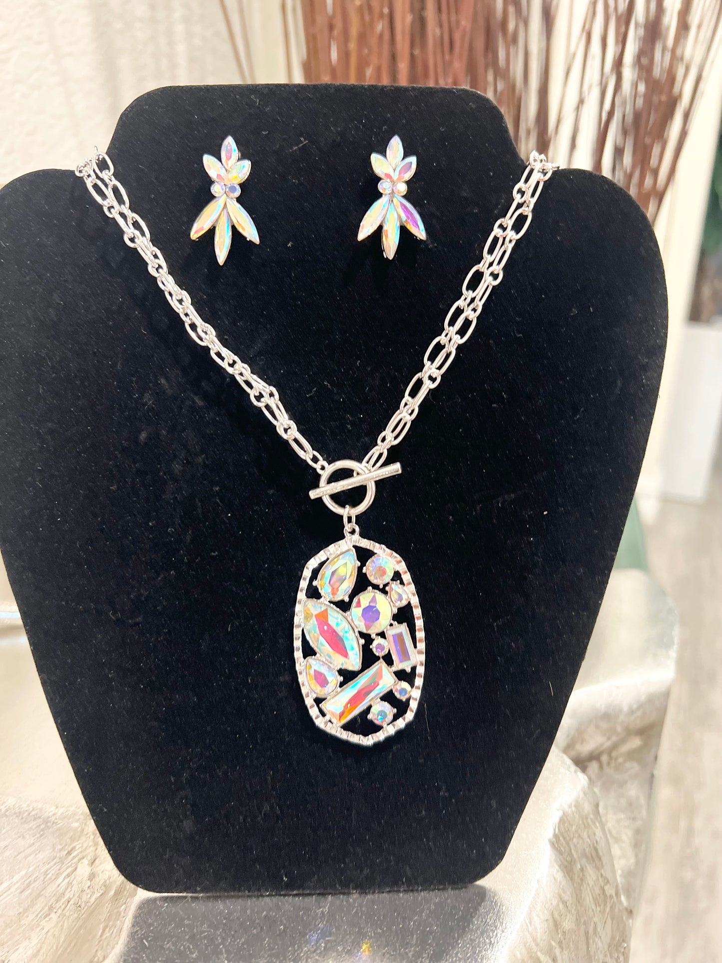 Statement Piece Necklace Sets