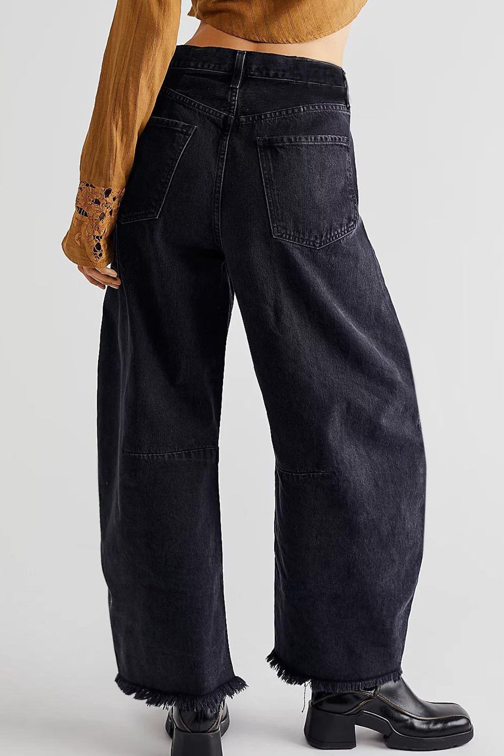 Raw Hem Wide Leg Jeans with Pockets